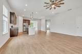 1451 Autumn Leaf Ln - Photo 9