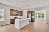 1451 Autumn Leaf Ln - Photo 10