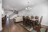 810 Griff Ln - Photo 16