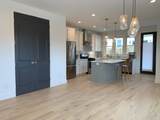 523 Fatherland St - Photo 10