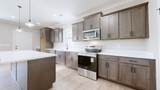 613 Short Mt St - Photo 9
