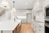 1807 Rhonda Dr - Photo 18