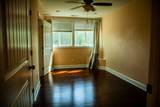 2042 Grandstand Dr - Photo 32