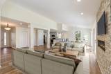1106 Roseland Dr - Photo 14
