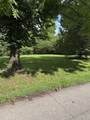 211 Lee Cir - Photo 3