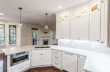 1012 Broughton Pl - Photo 17