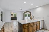2758 Standing Oak Dr - Photo 22