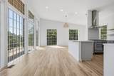 1075 Dog Creek Rd - Photo 12
