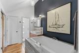 929 Lawrence - Photo 24