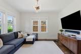 929 Lawrence - Photo 8