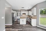 7476 Riverland Dr - Photo 8