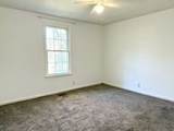 61 E Caldwell St - Photo 4