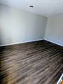 1034 Brookview Dr - Photo 3