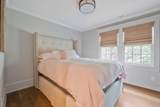 2403 Belmont Blvd - Photo 32