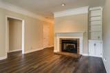 1215 Carriage Park Dr - Photo 4