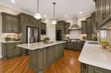 923 Stuart Ln - Photo 14