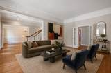 923 Stuart Ln - Photo 9