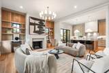 2806 Oakland Ave - Photo 11
