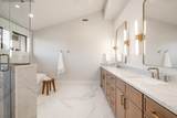 2806 Oakland Ave - Photo 35