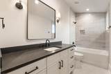 2806 Oakland Ave - Photo 38