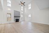 907 Douglas Ln - Photo 16