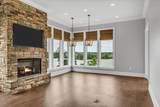 1024 Club View Dr - Photo 17