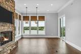 1024 Club View Dr - Photo 18