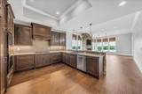 1024 Club View Dr - Photo 9