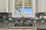 136 Summer Lake Dr - Photo 18