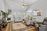 402 Five Oaks Blvd - Photo 9