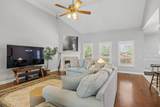 402 Five Oaks Blvd - Photo 10