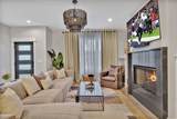 611 21st Ave - Photo 11