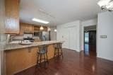 205 Meadowlark Ct - Photo 11