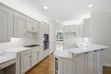 20 Lexington Green - Photo 12