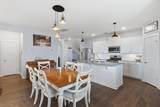 300 Black Thorn Ln - Photo 11