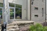 712 Strickland Dr - Photo 2
