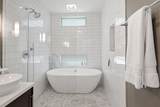712 Strickland Dr - Photo 32