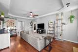 712 Carbondale Dr - Photo 9