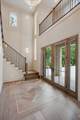 1004 Rodney Dr - Photo 4