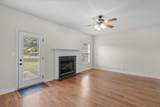 1093 Willow Cir - Photo 14