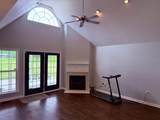 1056 N Sumner Rd - Photo 5