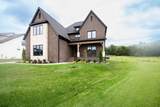 2930 Carisbrooke Dr - Photo 2