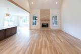 2930 Carisbrooke Dr - Photo 31