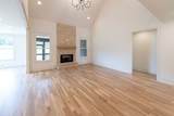 2930 Carisbrooke Dr - Photo 32