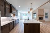 2930 Carisbrooke Dr - Photo 47