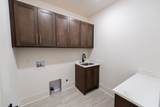 2930 Carisbrooke Dr - Photo 52
