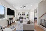1026 Argyle Ave - Photo 11