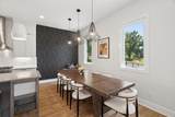 1026 Argyle Ave - Photo 15