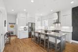 1026 Argyle Ave - Photo 16