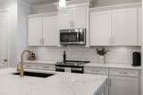 1556 Nickelby Pl - Photo 9